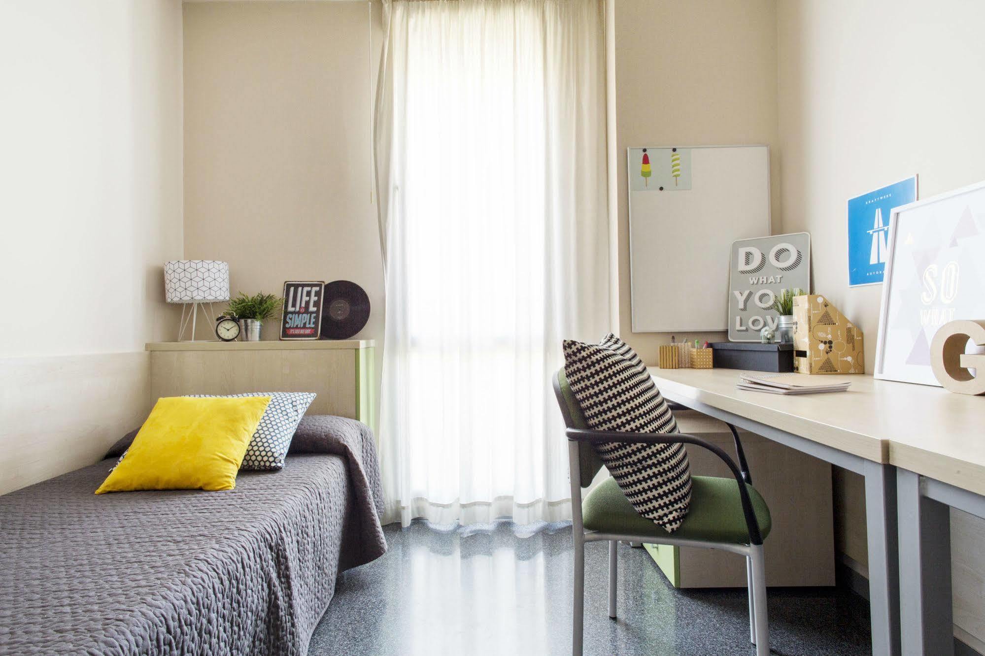 ולנסיה Residencia Universitaria Resa Damia Bonet מראה חיצוני תמונה