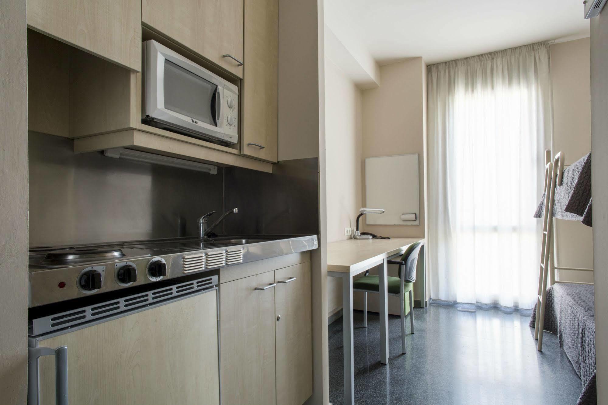 ולנסיה Residencia Universitaria Resa Damia Bonet מראה חיצוני תמונה